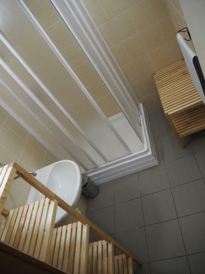 Economy Apartments Ceske Svycarsko ฮเรนสโก ภายนอก รูปภาพ