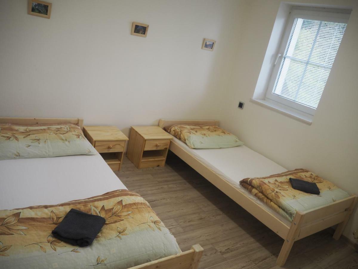 Economy Apartments Ceske Svycarsko ฮเรนสโก ภายนอก รูปภาพ