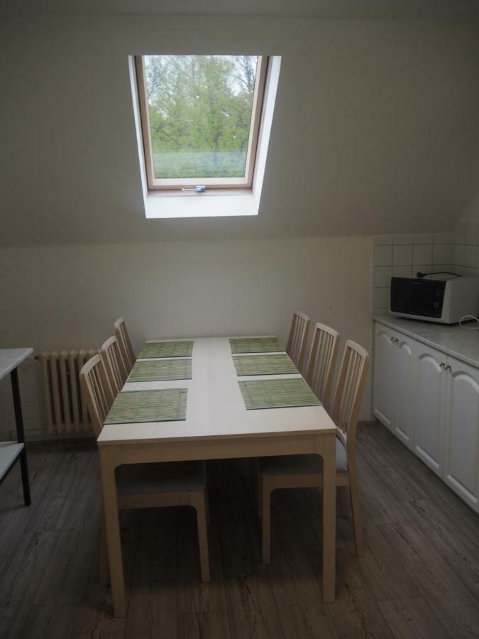 Economy Apartments Ceske Svycarsko ฮเรนสโก ภายนอก รูปภาพ